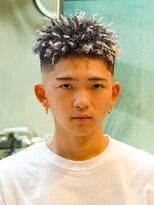 プロショップウェーブ(PRO SHOP WAVE) スペインカール/テーパーフェード/メンズパーマ/フェザーパーマ