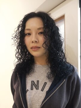 ナループロアツム(Nalu pu loa Tsum) ハードパーマ/くるくるパーマ/パーマ