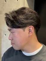 ブルニール 心斎橋(BLEUNIR) フェザーパーマ 軽めセンターパート 色気 清潔感 ニュアンス