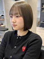 ラミエバイメルト 下北沢(lamie by melt) 花田切りっぱなしボブオリーブベージュレイヤーボブ下北沢顔周り