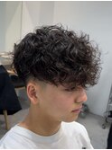 渋谷スペインカールメンズパーマフリンジカットテーパーフェード