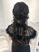 ウブ(ubu) ツイン編みおろし/お呼ばれ/ヘアメ/ライブ/イベント