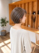 ハロー(Hollow)&nbsp;【丸みショート/白髪ぼかし/脱白髪染め】石橋/池田/箕面