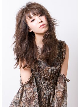 オーガスト ヘア ネイル(AUGUST hair nail) さらっとなびくロングパーマ/モード