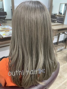 オウチ(outhi) ミルクティーベージュ