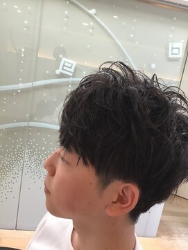 ビーキャン(be-can) ツーブロックポイントパーマ