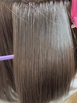 フュルスティン(FURSTIN) 大学生社会人10代20代30代髪質改善ストレート/サラツヤ/縮毛矯正