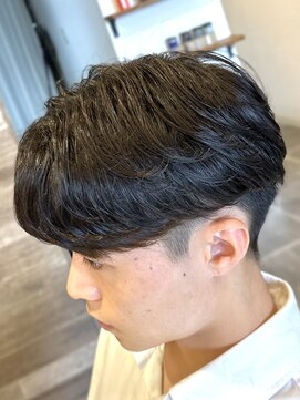 ヘアーショップケイ(HAIR SHOP K.) ワンカールセンターパート