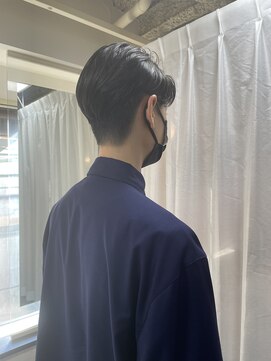 ユーリ(juli) メンズパーマ