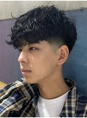 スペインカール外国人風パーマスパイラルパーマフェードカット