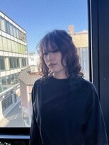 ビハインドザカーテン(BEHIND THE CURTAIN)&nbsp;デザインウルフパーマ×セミロング×プードルパーマ