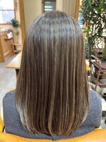 パルフェ(parfait)&nbsp;ハイライトアッシュカラー