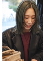 エヴリィ(every)&nbsp;オリーブグレー/顔まわりレイヤー