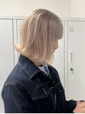 14077ミルクティーアッシュミルクティーベージュハイトーンボブ