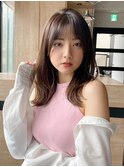 小顔 前髪 レイヤーカット くびれヘア ハイライトカラー"