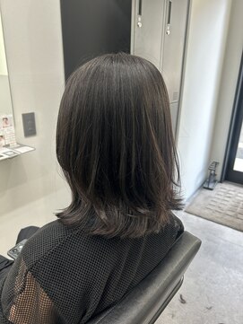 アルター(aL ter) ミディアムレイヤー/暗めカラー/グランマッシュ/鎌取/市川いづみ