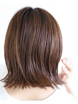 グラージェシマ(grazie SHIMA) 外ハネショート