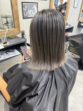 サニー 渋谷(SUNNY) バレイヤージュ、ハイライト、レイヤーロング、キッズカット