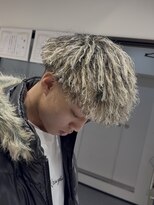 ルースト 京都駅前店(ROOST) ホワイトメッシュツイストパーマ/MEN’S HAIR/刈り上げマッシュ