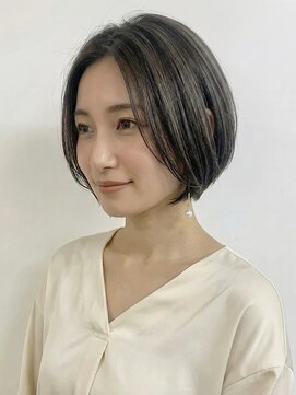 ムルチュラカメアリ(muruchura KAMEARI) こなれ感抜群。3Dハイライトで魅せる洗練ショートボブ