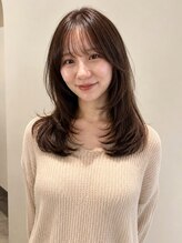 ユニバイリサ 天神大名店(uni by risa) レイヤーカット 韓国ヘア モカブラウン サイドバング 前髪カット
