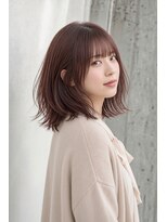 コートフィールエー(CO_T feel.a)&nbsp;深みボルドー×くびれロブで魅せる大人の透明感　【仙台】