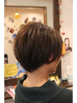 ヘアー ド ブラン(Hair de Brun) マッシュシルエットボブ