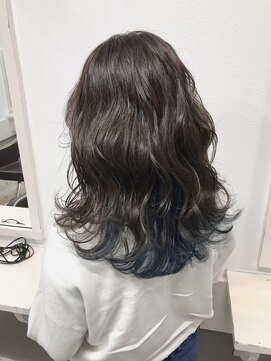 ジゼル(GiseL) グレーブルー/ダブルカラー/ブリーチ/ハイトーン/髪質改善