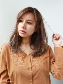 ルティア(Lutia) クラシカルヘア ダブルカラー グレージュ★★