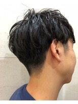 グレイスフル バーバープラチナム 六本木店(Graceful Barber platinum)&nbsp;2ブロック襟刈り上げふわっとパーマビジネスでも◎