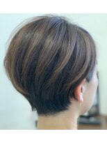 クロムヘアー(CHROME HAIR) 秋仕様ショートボブ
