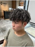 マッシュ×ホワイトメッシュ×ツイストスパイラルパーマ