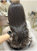 オリーブグレージュ