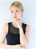 透明感◎ハイトーンベージュ/大人可愛い耳かけショート