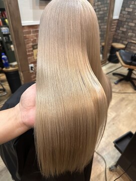 グロウ(GLOW) 髪質改善ツヤ髪ロング