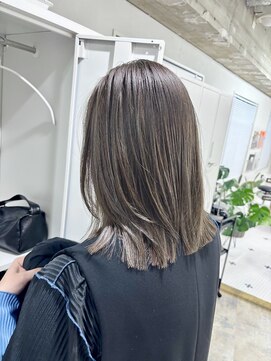 バブルス 溝の口(BUBBLES) ナチュラルハイライト・まろやかベージュ【BUBBLES溝の口】