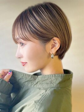 アース 大曽根店(HAIR&MAKE EARTH) earthショートレイヤーボブミルクティー丸みショートボブ