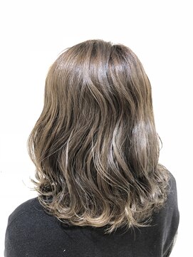 リーナ ビューティガーデン(LiNA BeautyGarden) アッシュベージュ