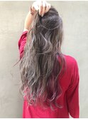 【ハイライトグレージュ×インナーカラー】担当yuka