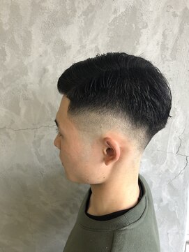 ウシワカマルイースト(ushiwakamaru East) スキンフェード