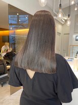 シアン(SYAN) ぷつっとカット×グレージュカラー