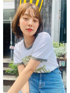 アルテ(ARTE) 【ARTE表参道/青山】小顔レイヤー×シアベージュ×大人可愛い