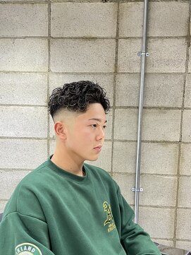 ミナミ(MINAMI) メンズハイライトパーマスタイル 国分寺