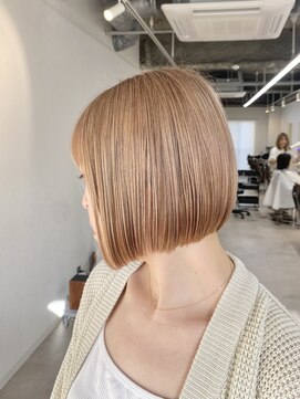 トト 船橋店(toto.) 黒髪/グレーベージュ/レイヤーロング/前髪パーマ[西船橋/津田沼]