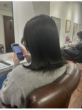 インビテーション(invitation) オリーブグレー
