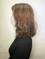 スクエアウーノ 博多(SQUARE＊UNO HAKATA)&nbsp;ミディアムパーマ　ウェーブヘア　ブラウンカラー