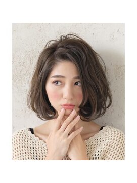 ヘアーズ ベリー 平尾店(hairs BERRY) BERRY＿マッシュ＿ふわふわボブ＿束間ショート♪