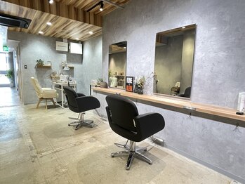 Vel. 髪質改善ストレート/縮毛矯正/ショートヘア/ボブ/メンズ