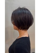 カノア 生駒店(KANOA)&nbsp;シックに決めてもクールになりすぎないショートヘア