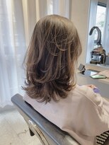 アン たまプラーザ(un)&nbsp;フェイスラインレイヤーミディアム【たまプラーザ髪質改善】